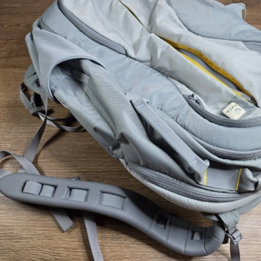 KATA Bumblebee UL-222 Camera Backpack Gray DSLR 17